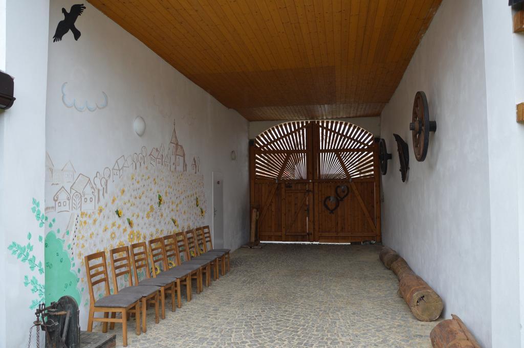 Hotel Statek 3 - Wellness&Spa Hluboká nad Vltavou Zewnętrze zdjęcie