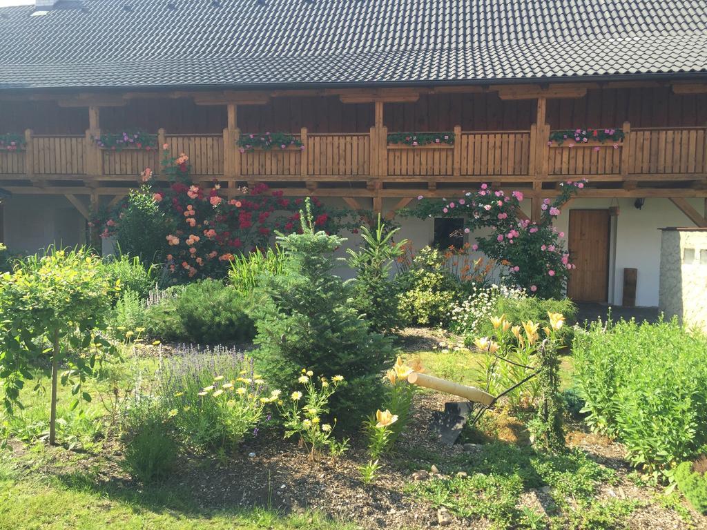 Hotel Statek 3 - Wellness&Spa Hluboká nad Vltavou Zewnętrze zdjęcie