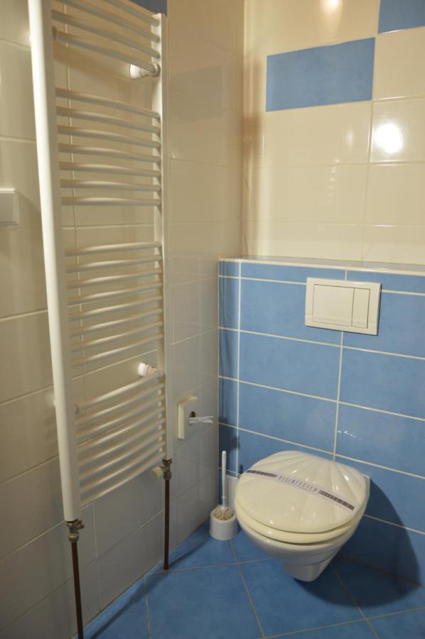 Hotel Statek 3 - Wellness&Spa Hluboká nad Vltavou Zewnętrze zdjęcie
