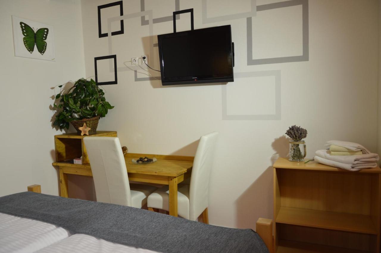 Hotel Statek 3 - Wellness&Spa Hluboká nad Vltavou Zewnętrze zdjęcie