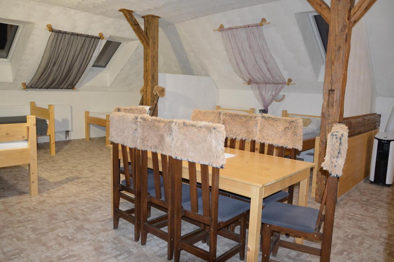 Hotel Statek 3 - Wellness&Spa Hluboká nad Vltavou Zewnętrze zdjęcie