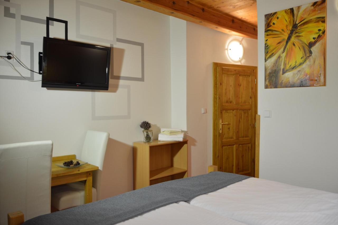 Hotel Statek 3 - Wellness&Spa Hluboká nad Vltavou Zewnętrze zdjęcie